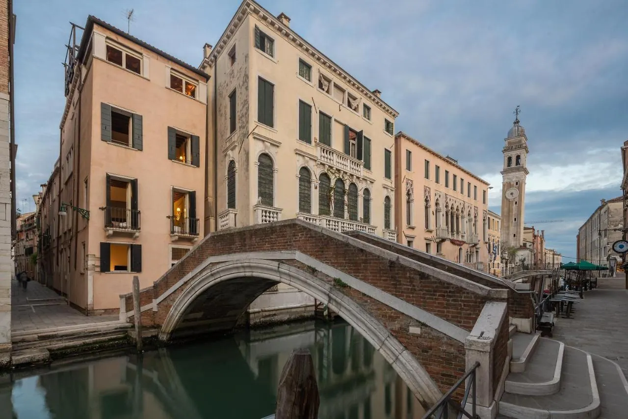 Lion Palace - San Marco R&R Venice